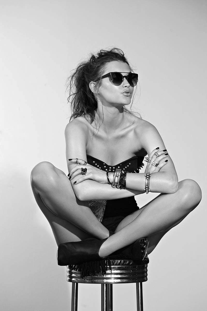 Sassy girls in Mysore — step in, relax, and chat live