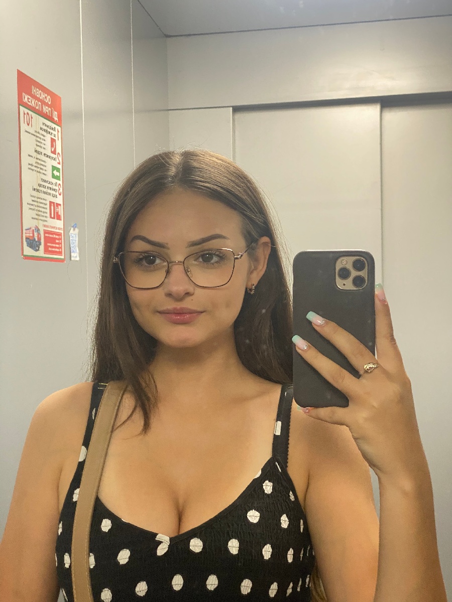 Sexy model Stacy in Mysore